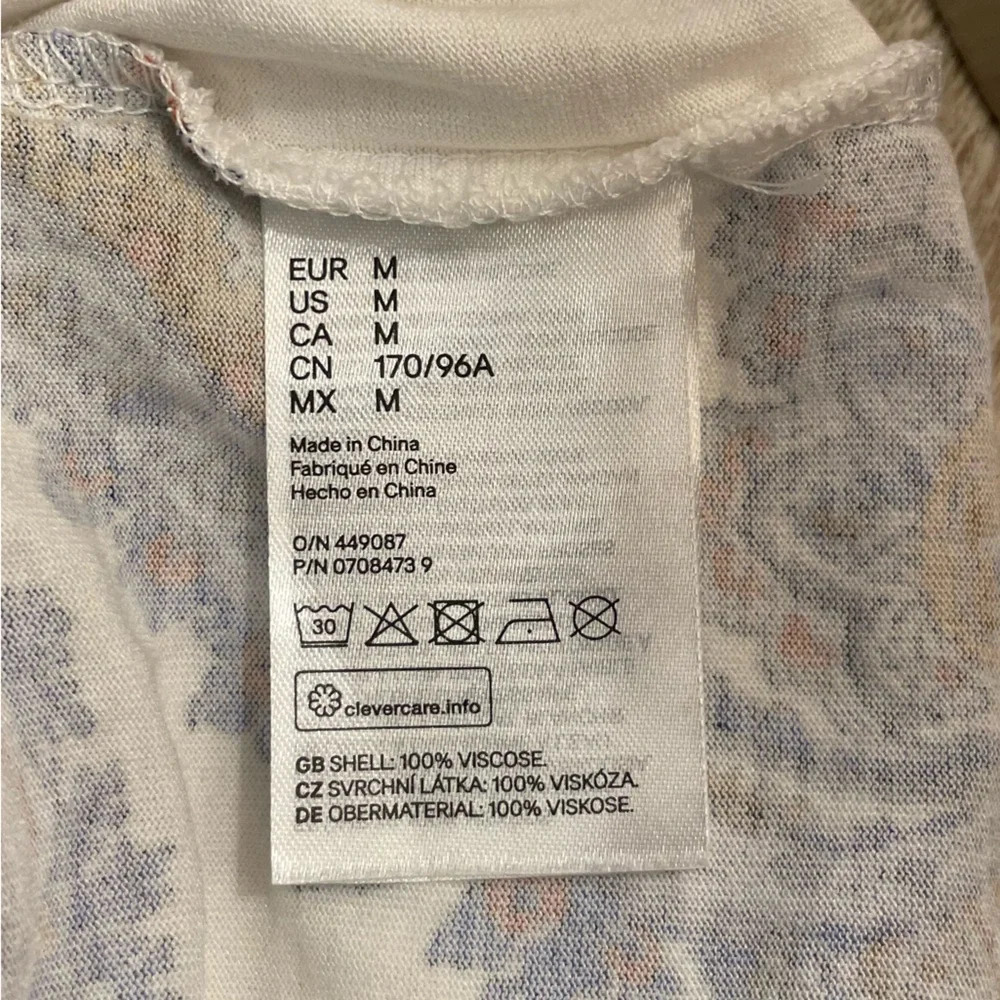 H&M Backless Short Sleeve Top - Picture 3 of 4
